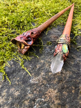 Load image into Gallery viewer, Dragon Eyed Hair Sticks