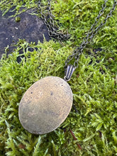 Load image into Gallery viewer, Resin jewelry - Pressed flower pendant - Terrarium jewelery - Gift for her - Forest witch