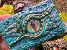 Load image into Gallery viewer, Handsculpted Dragon Dice Box – Fantasy RPG Dice Holder with Dragon Eye Design – DnD Storage for Tabletop Games