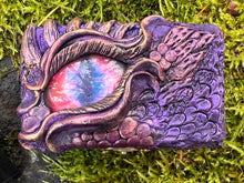 Load image into Gallery viewer, Handsculpted Dragon Dice Box – Fantasy RPG Dice Holder with Dragon Eye Design – DnD Storage for Tabletop Games