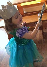 Load image into Gallery viewer, Ice Queen Wand