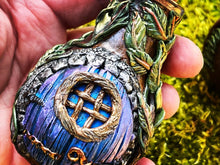 Load image into Gallery viewer, Jugs O'Shire