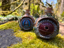 Load image into Gallery viewer, Jugs O'Shire