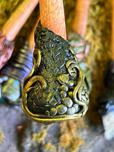 Load image into Gallery viewer, Dragon Eyed Hair Sticks