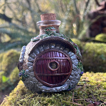 Load image into Gallery viewer, Jugs O'Shire