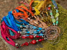 Load image into Gallery viewer, Beaded Bubble Wands